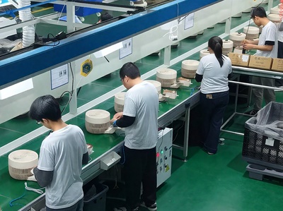 从高校毕业生到电商公司CEO:大学生创业者在拼多多带动大批就业 家用电器